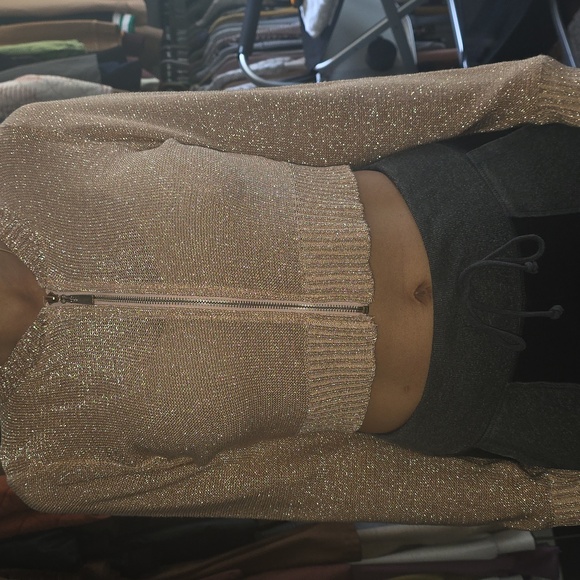 Glittery Rose Gold Cropped Cardigan - Picture 5 of 5